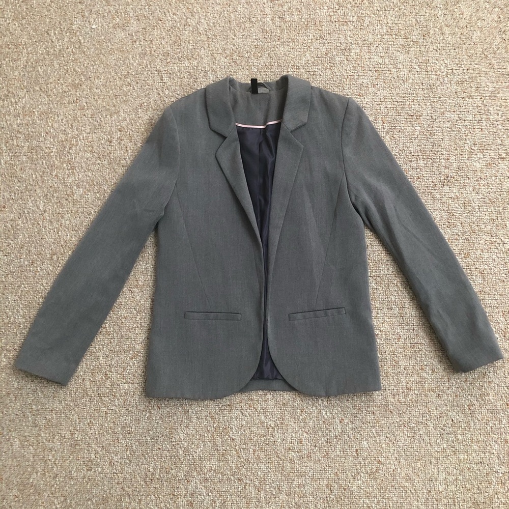 DIVIDED by H&M Fitted Blazer